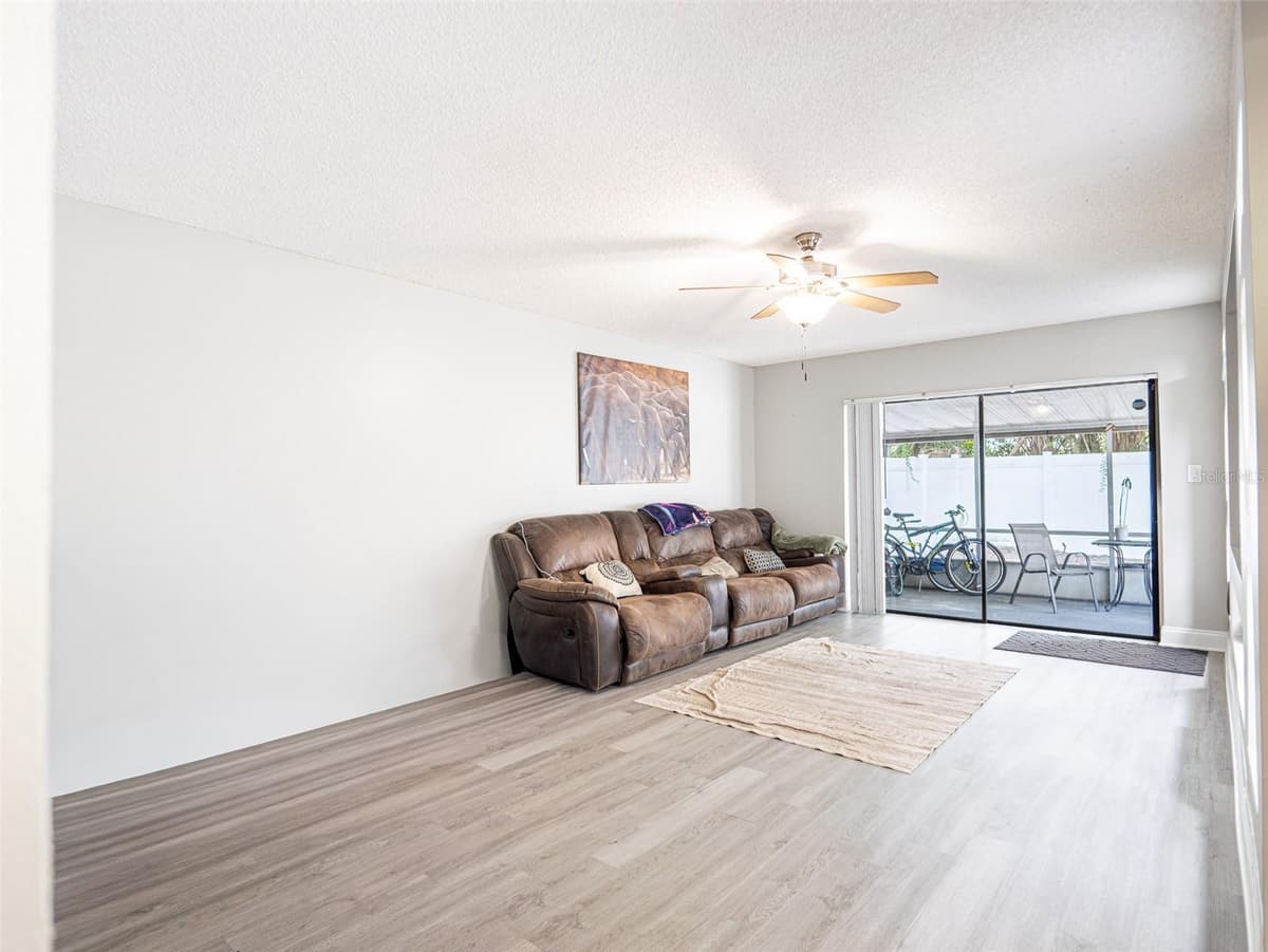 7468 CANFORD COURT — photo 15 of 32