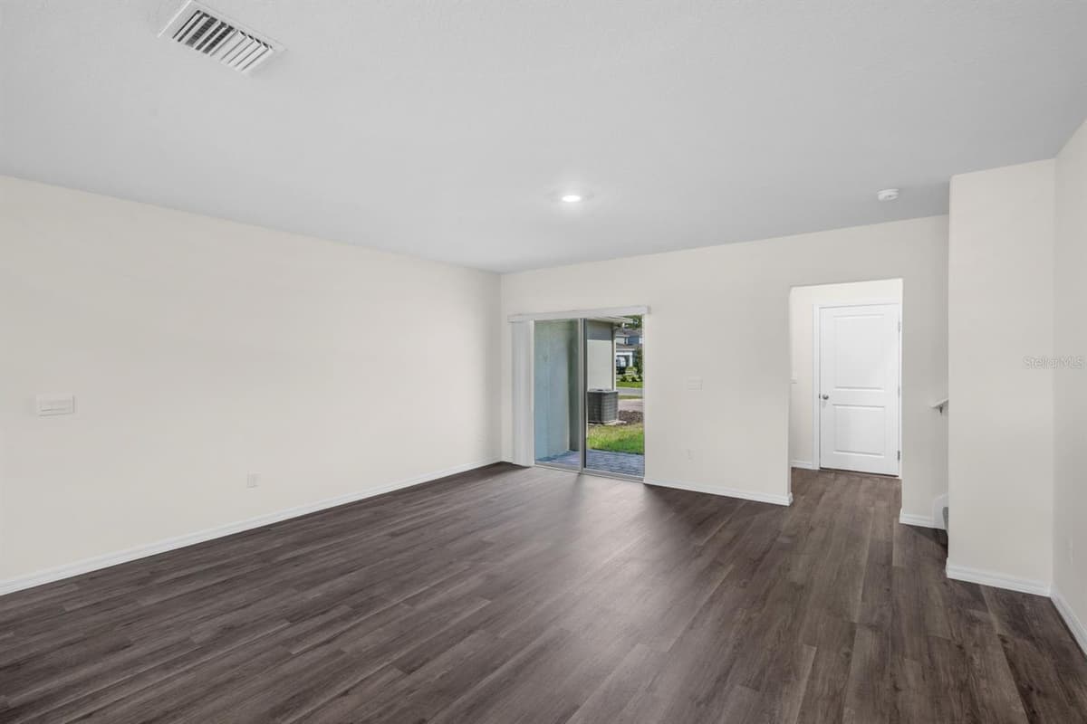 16546 BARBOURS CREEK WAY — photo 8 of 27