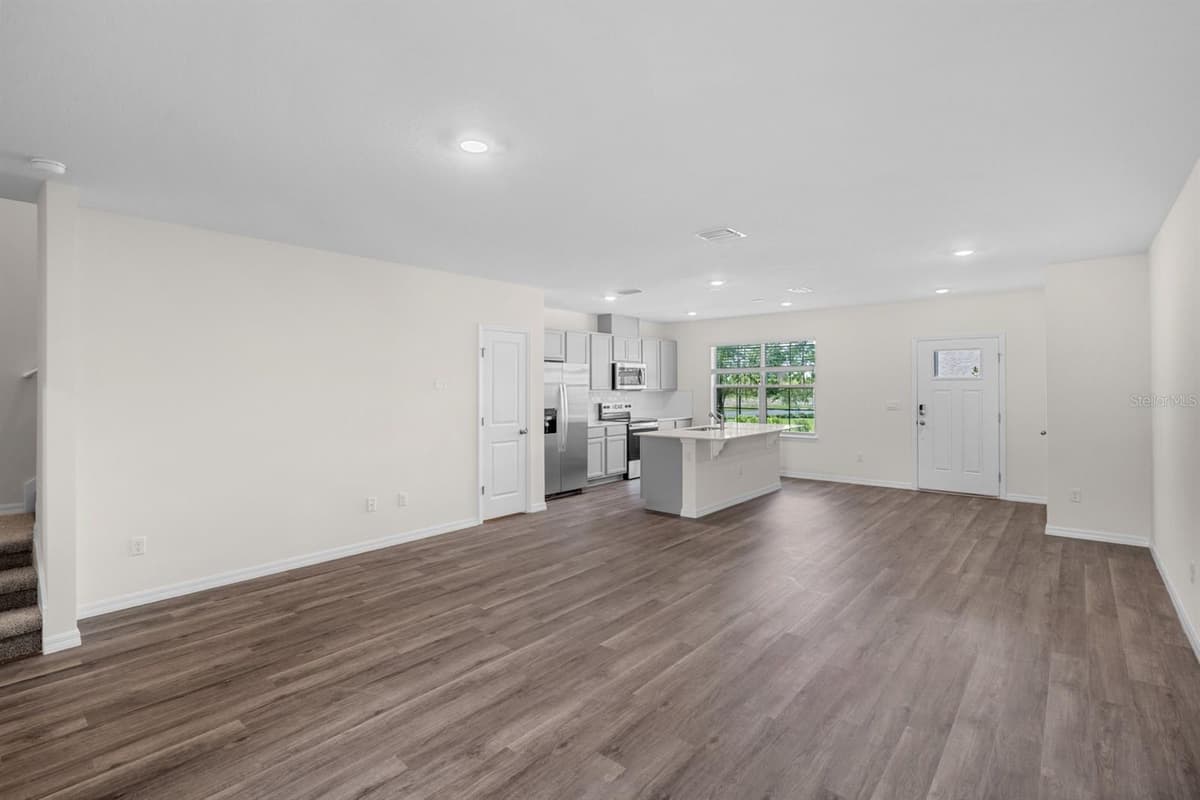 16546 BARBOURS CREEK WAY — photo 9 of 27