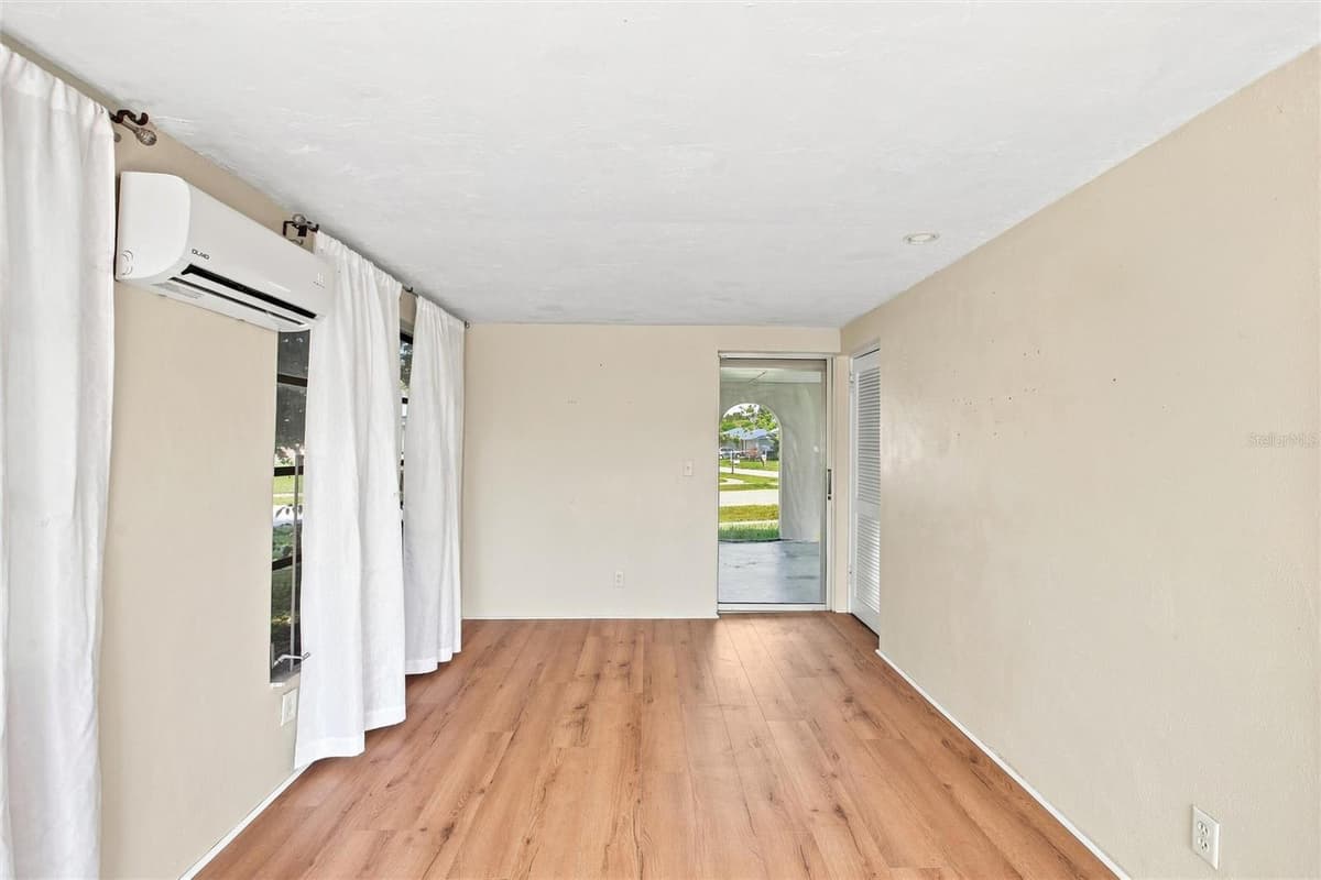 8381 FAY AVENUE — photo 21 of 34