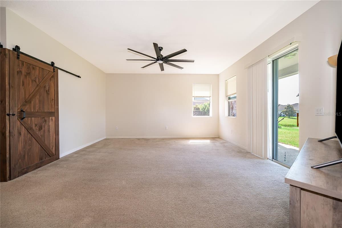 1815 PLUMAS WAY — photo 18 of 27