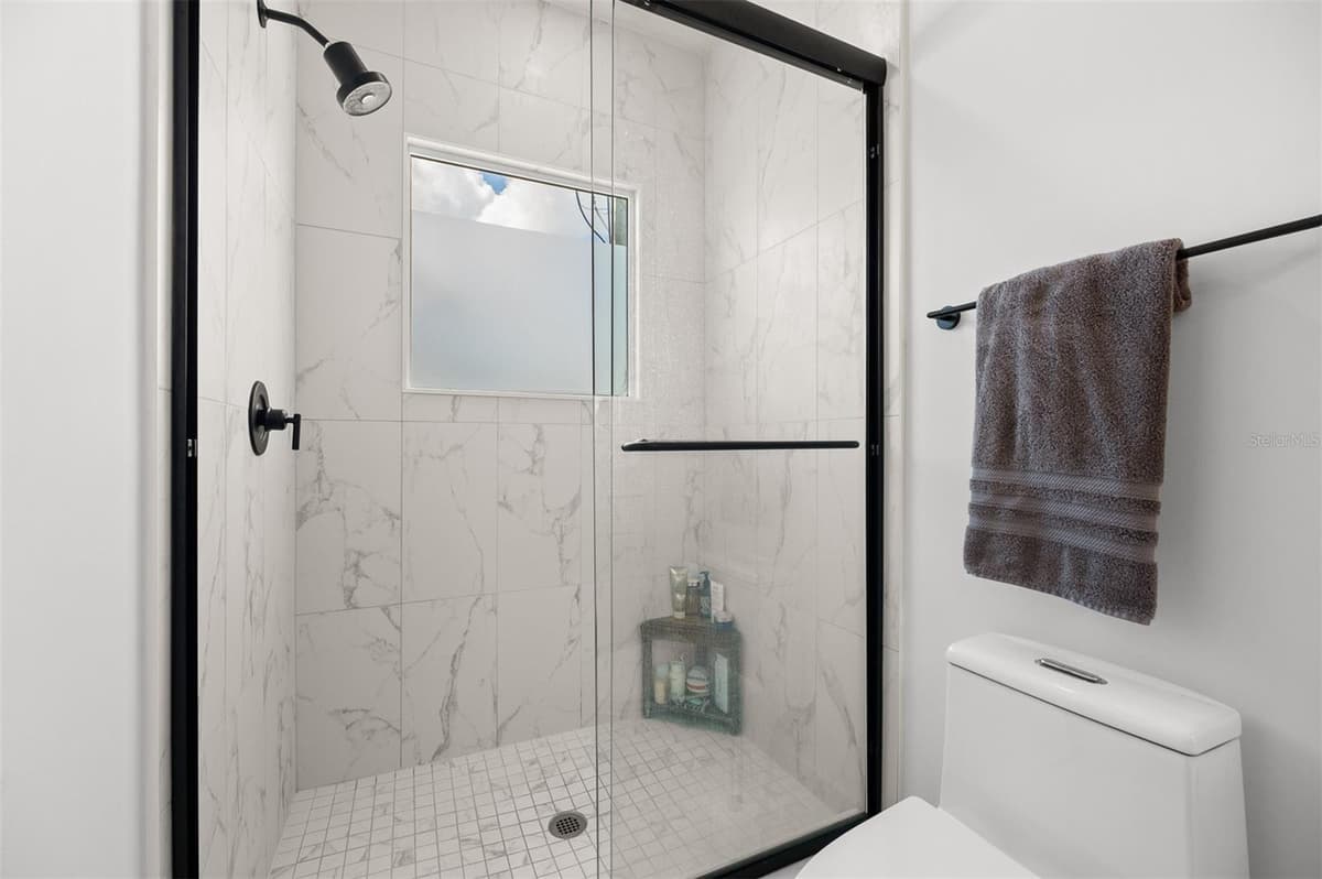 523 PRINCETON STREET — photo 28 of 47
