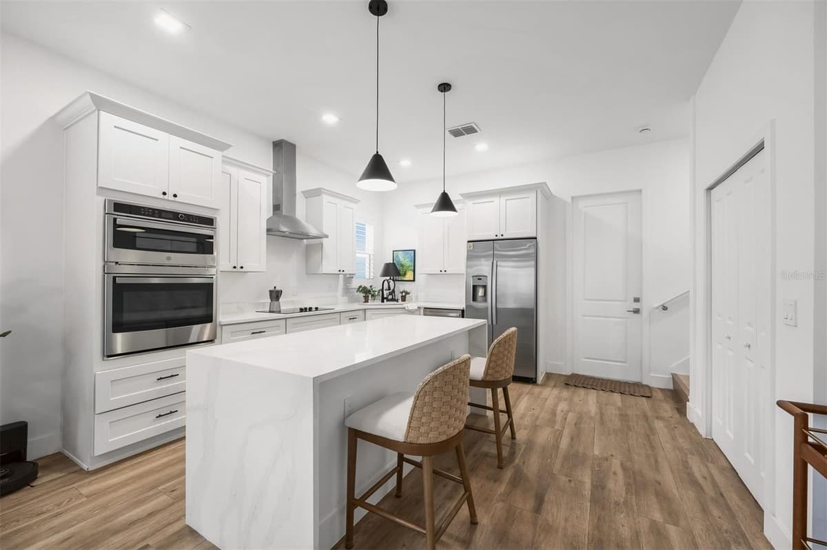 523 PRINCETON STREET — photo 17 of 47