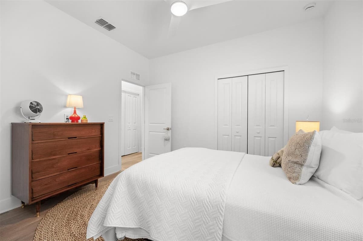 523 PRINCETON STREET — photo 33 of 47
