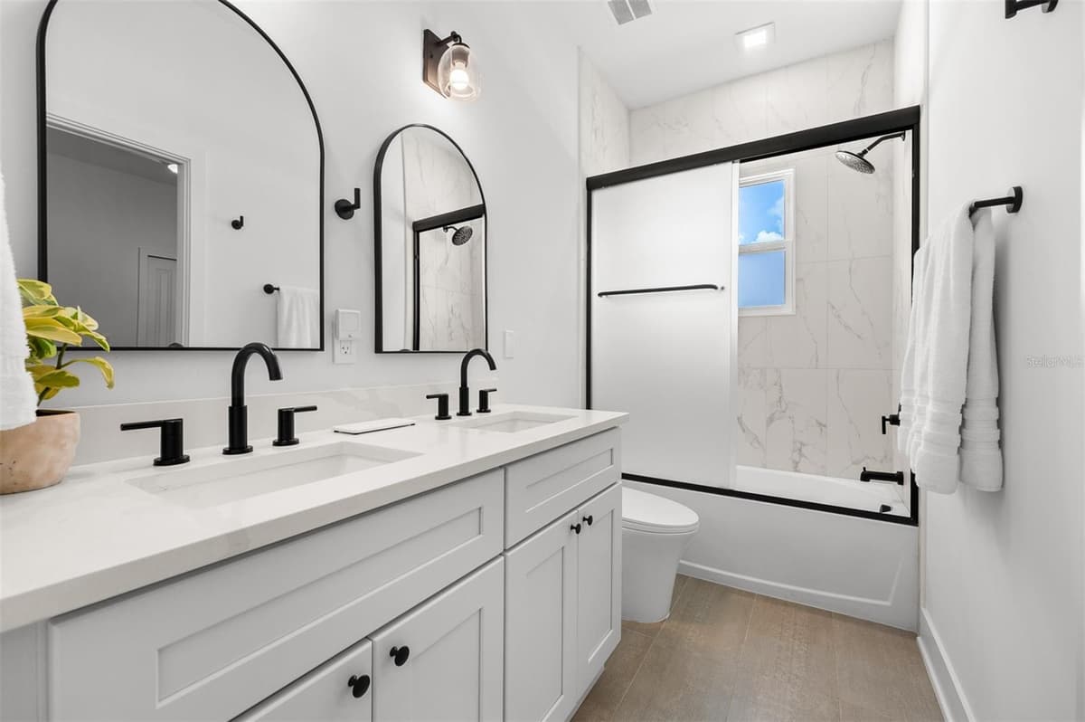 523 PRINCETON STREET — photo 34 of 47