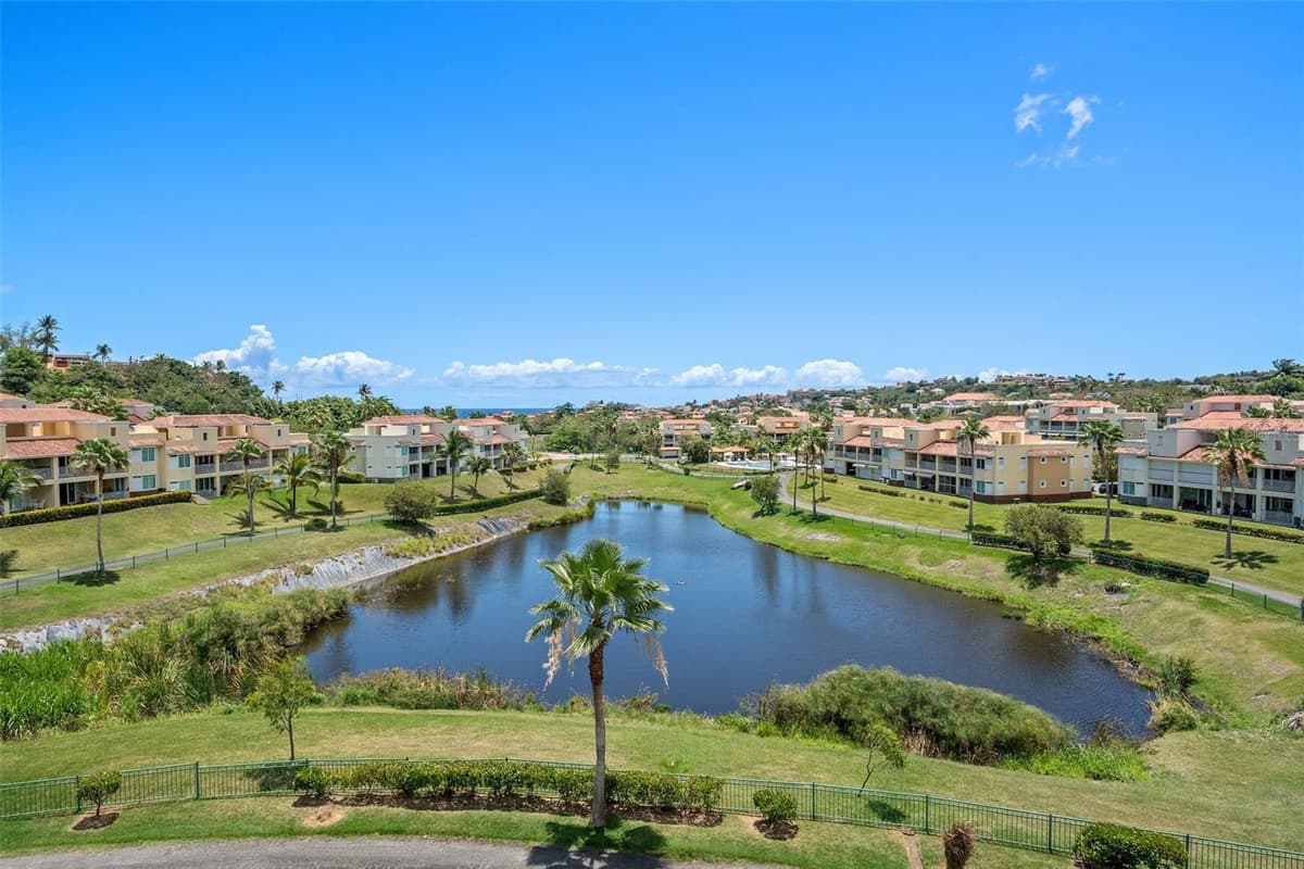 Harbour Lakes PALMAS DRIVE — photo 10 of 14