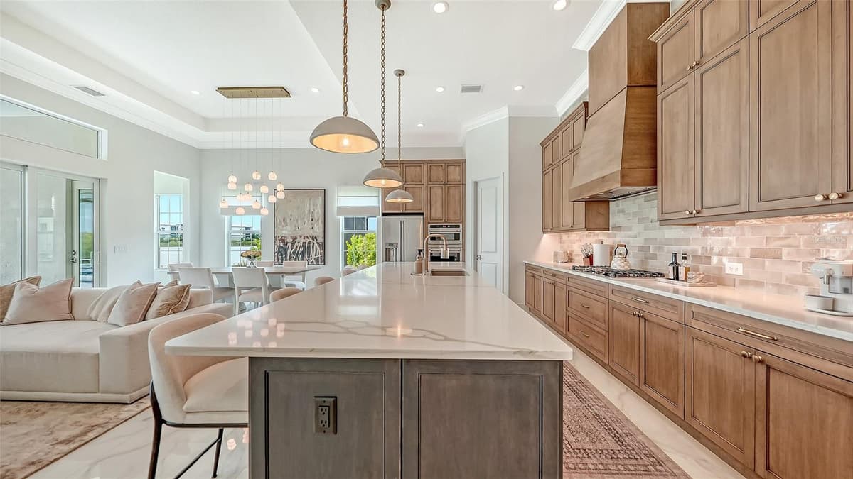 6200 ISLA DEL RAY AVENUE — photo 18 of 92