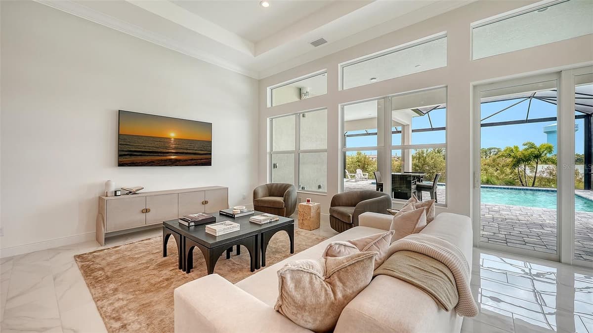 6200 ISLA DEL RAY AVENUE — photo 14 of 92