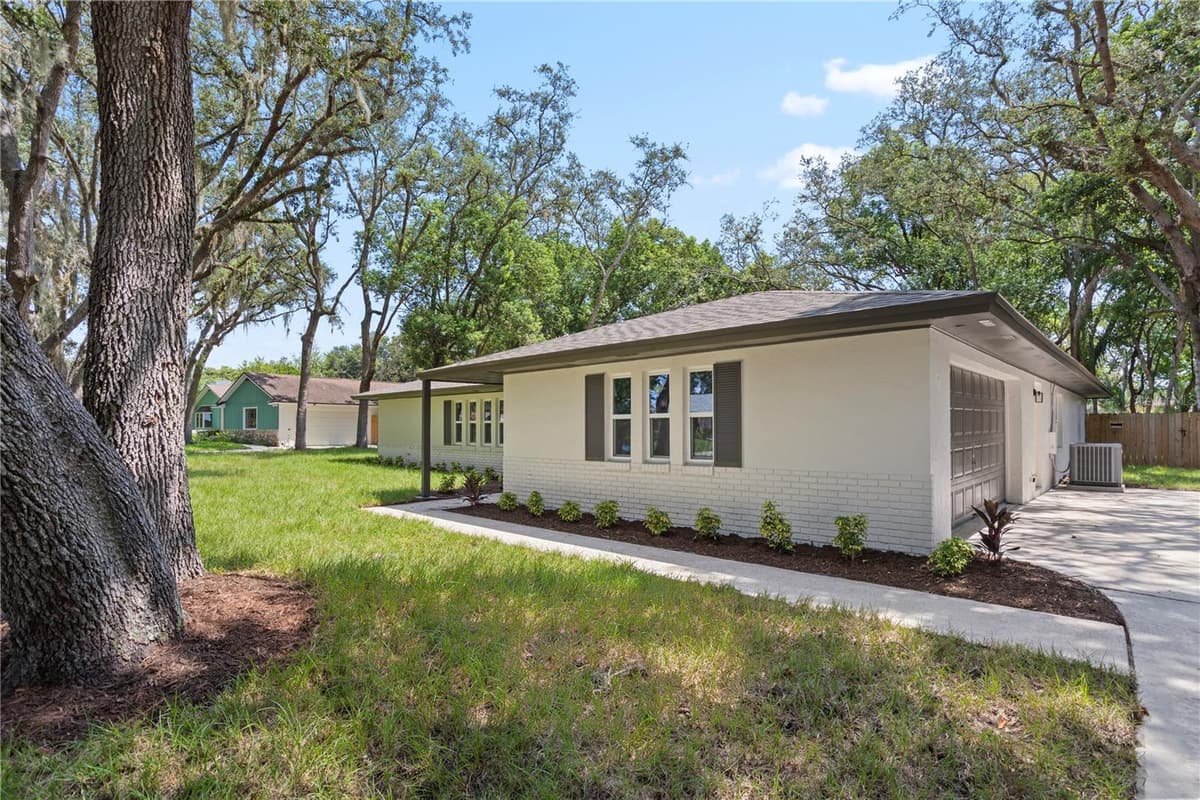 1017 ANTELOPE TRAIL — photo 41 of 44