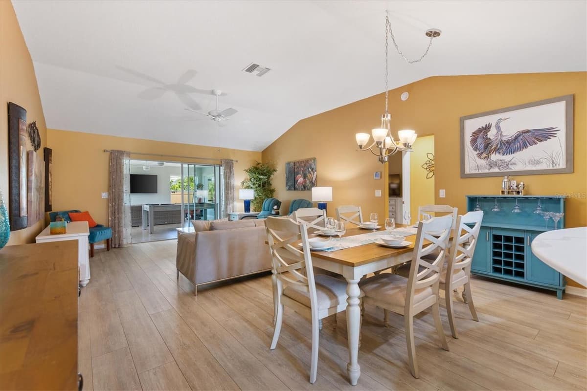 5738 CARLEY LOOP — photo 11 of 40