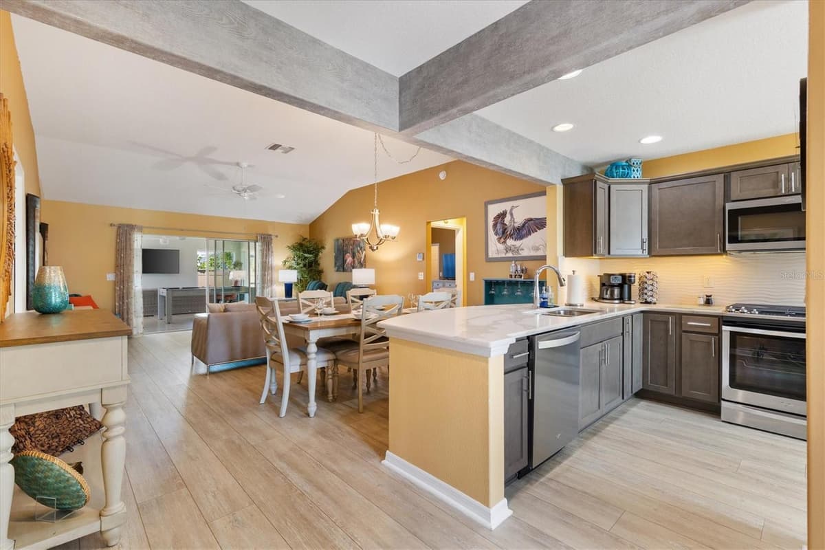 5738 CARLEY LOOP — photo 4 of 40