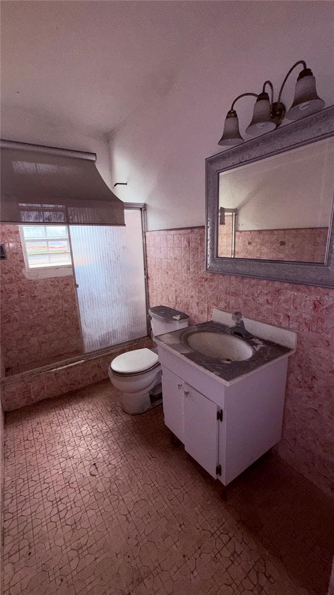 157 CALLE NEPTUNO, ISLA VERDE — photo 38 of 48
