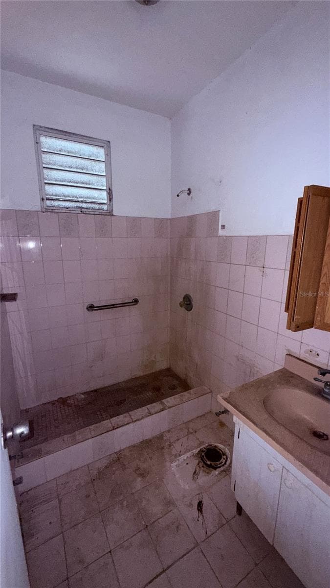 157 CALLE NEPTUNO, ISLA VERDE — photo 17 of 48