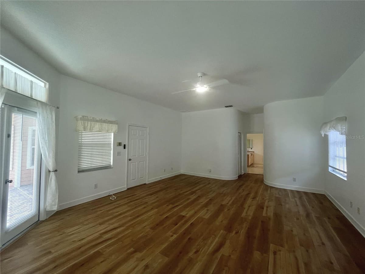 7116 PEBBLE BEACH LANE — photo 11 of 40