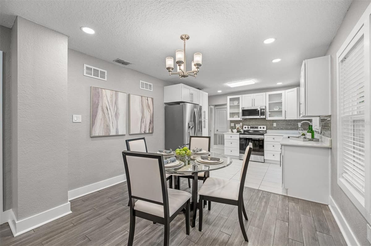1615 E CONCORD STREET — photo 11 of 34