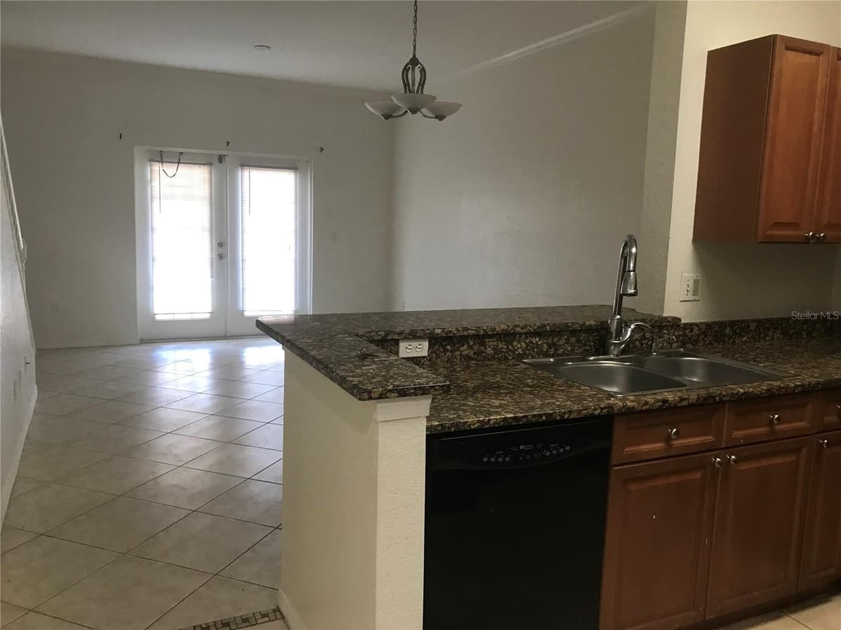 2490 LANCIEN COURT — photo 3 of 17