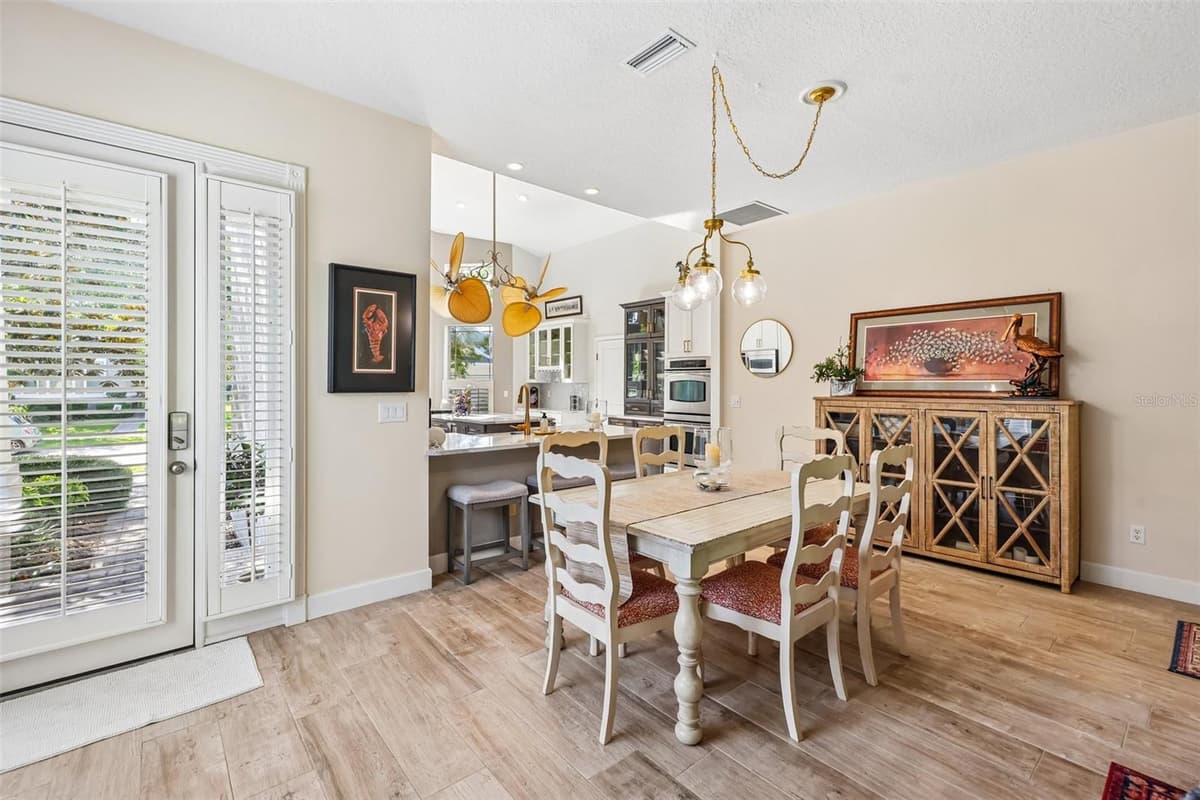 456 CHELSEA PLACE AVENUE — photo 10 of 35