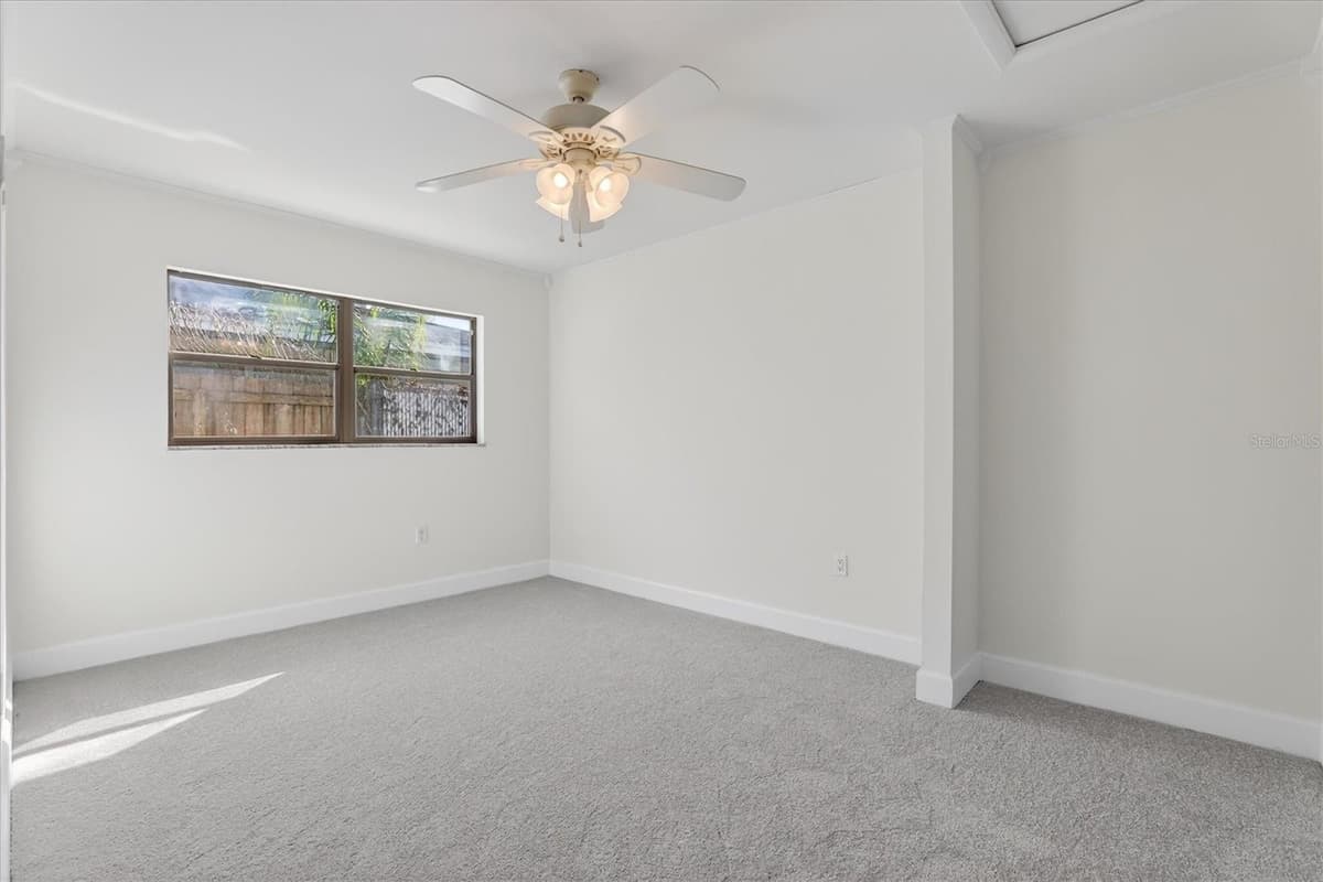 517 HICKORYWOOD AVENUE — photo 26 of 44