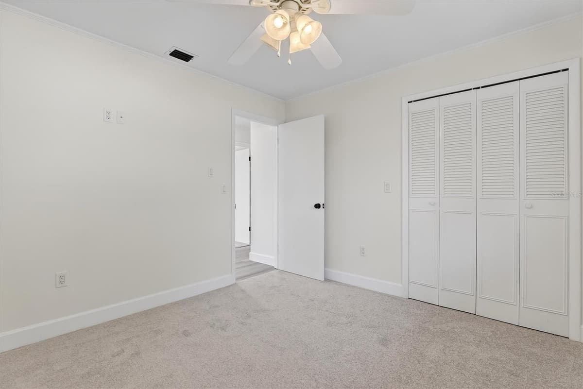 517 HICKORYWOOD AVENUE — photo 29 of 44