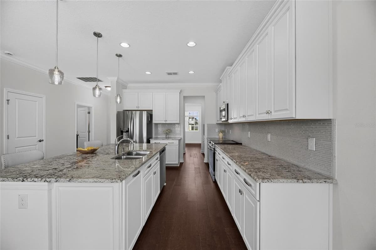 10845 SUNDRIFT DRIVE — photo 11 of 89