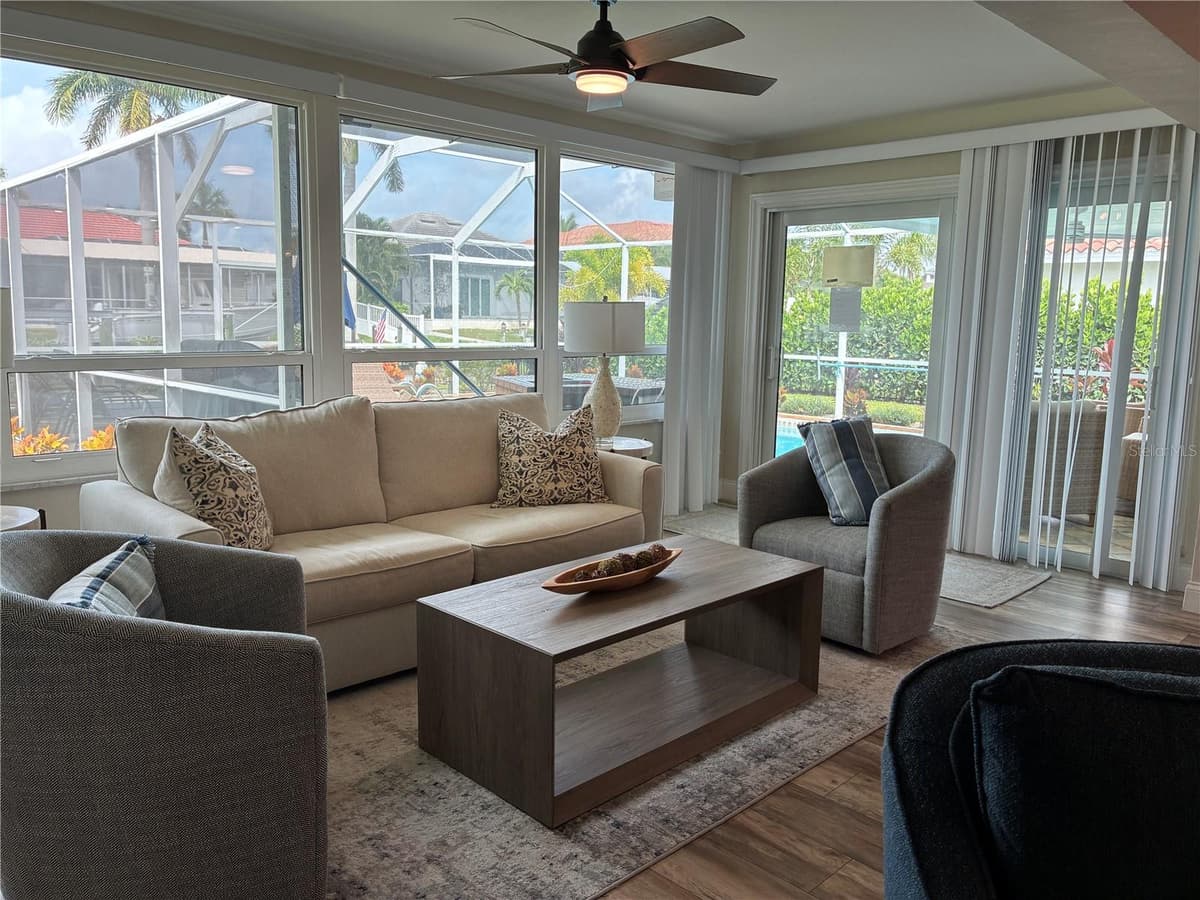 5240 SEMINOLE COURT — photo 18 of 40