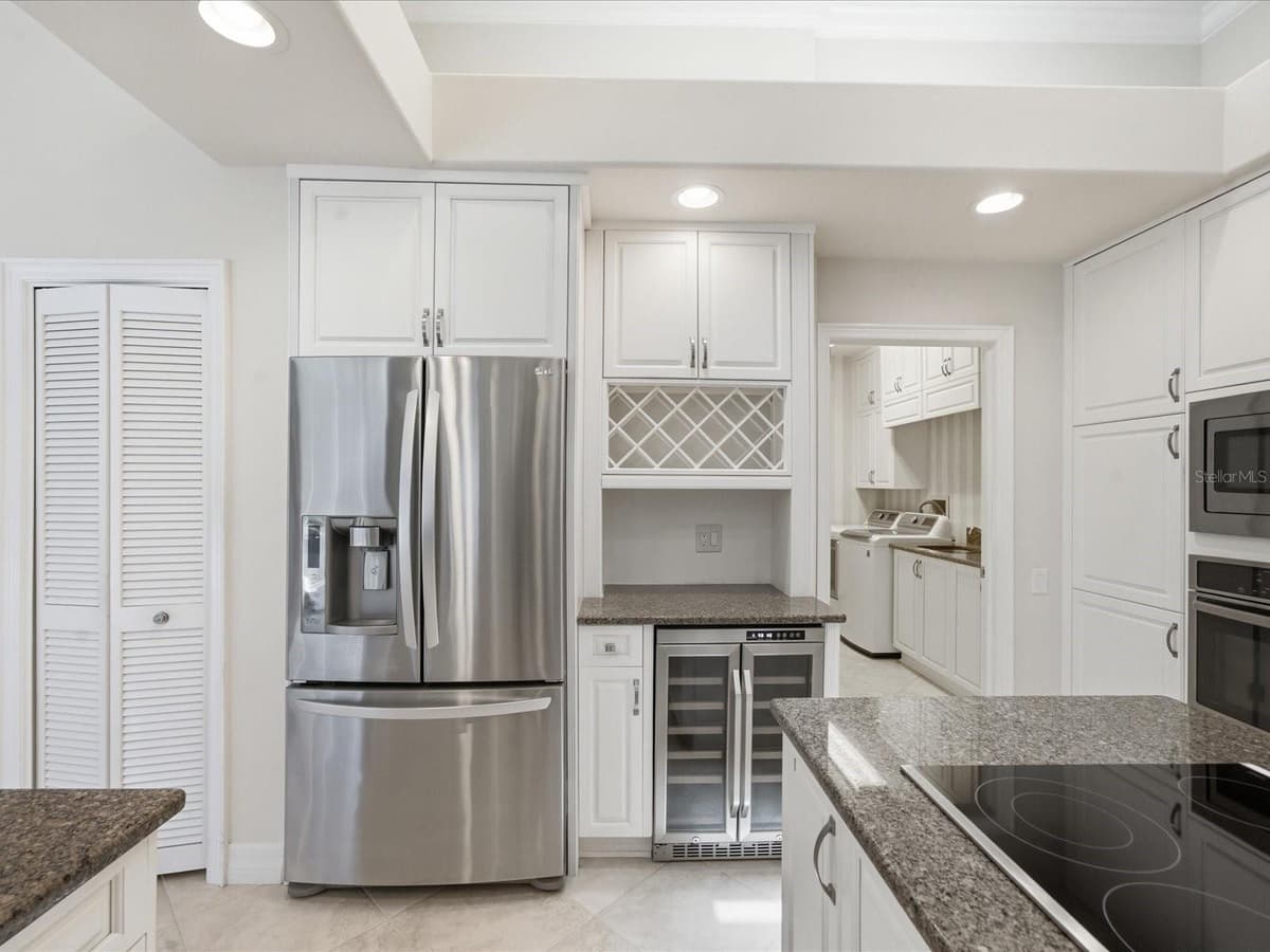 9802 MAKO COURT — photo 21 of 79