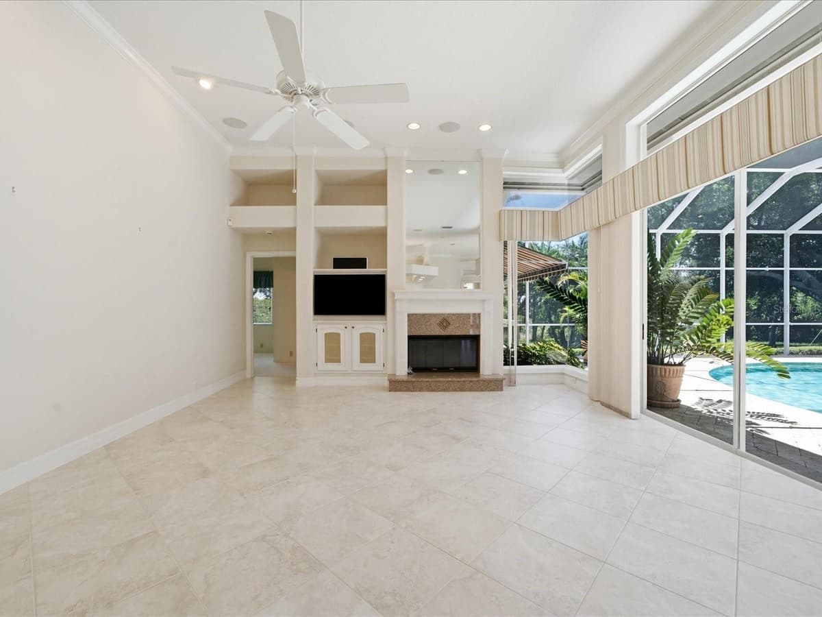 9802 MAKO COURT — photo 29 of 79