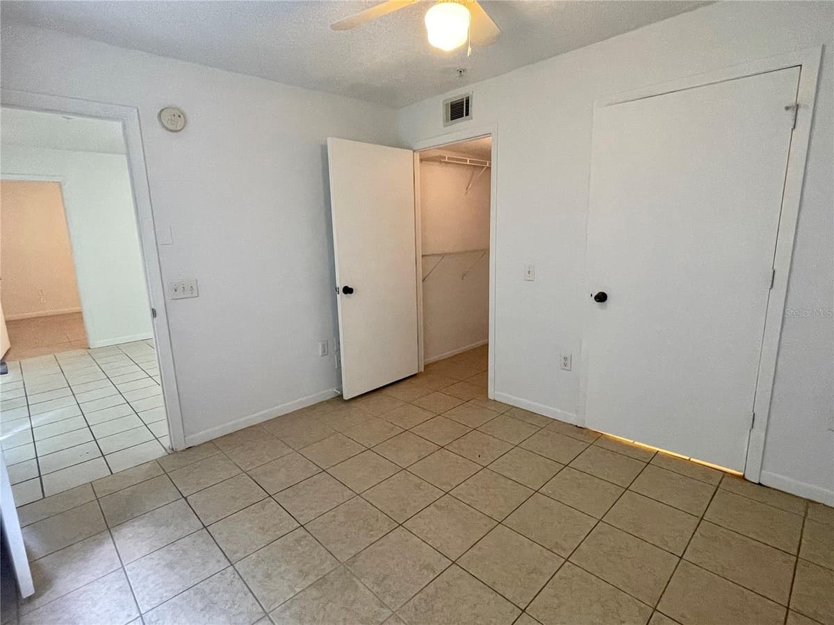 3921 34TH STREET — photo 11 of 33