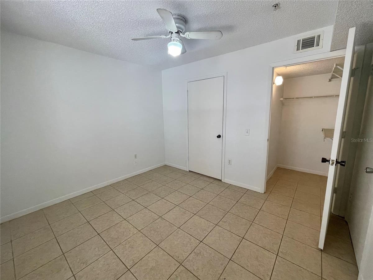 3921 34TH STREET — photo 16 of 33