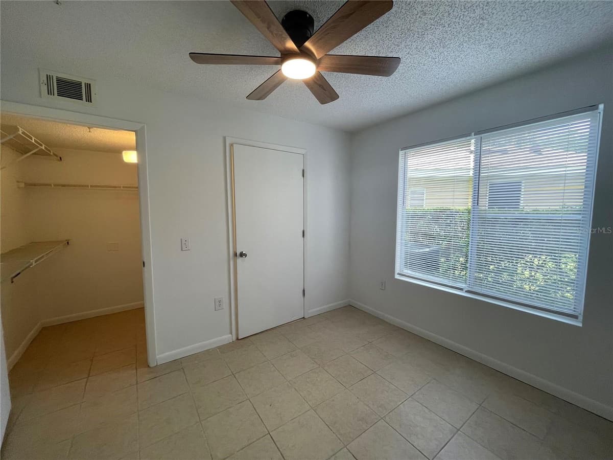 3921 34TH STREET — photo 25 of 33
