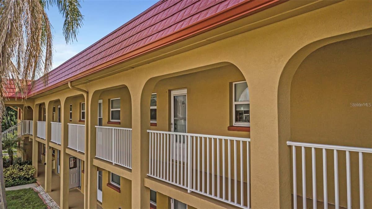 1301 HERCULES AVENUE — photo 18 of 28