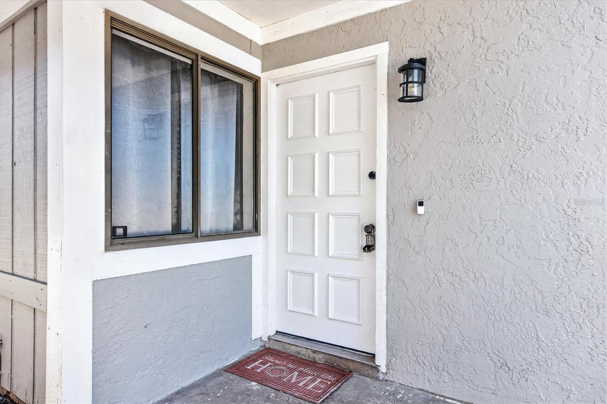736 SUMMERLAND DRIVE — photo 12 of 56