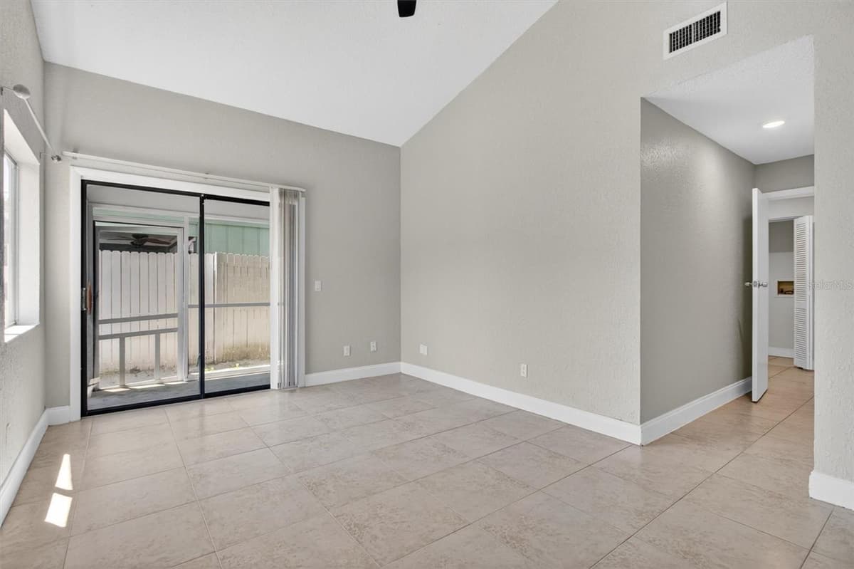 736 SUMMERLAND DRIVE — photo 36 of 56