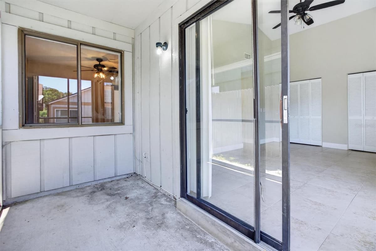 736 SUMMERLAND DRIVE — photo 37 of 56