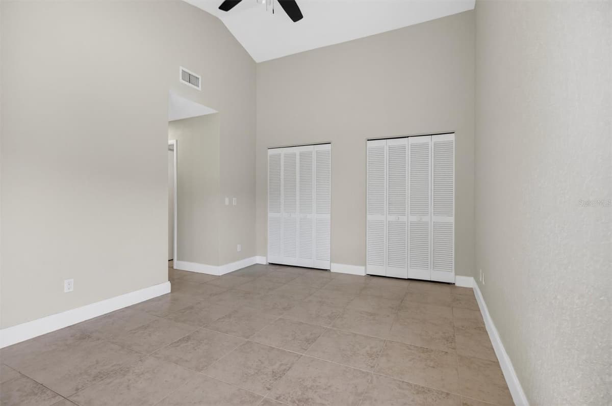 736 SUMMERLAND DRIVE — photo 35 of 56