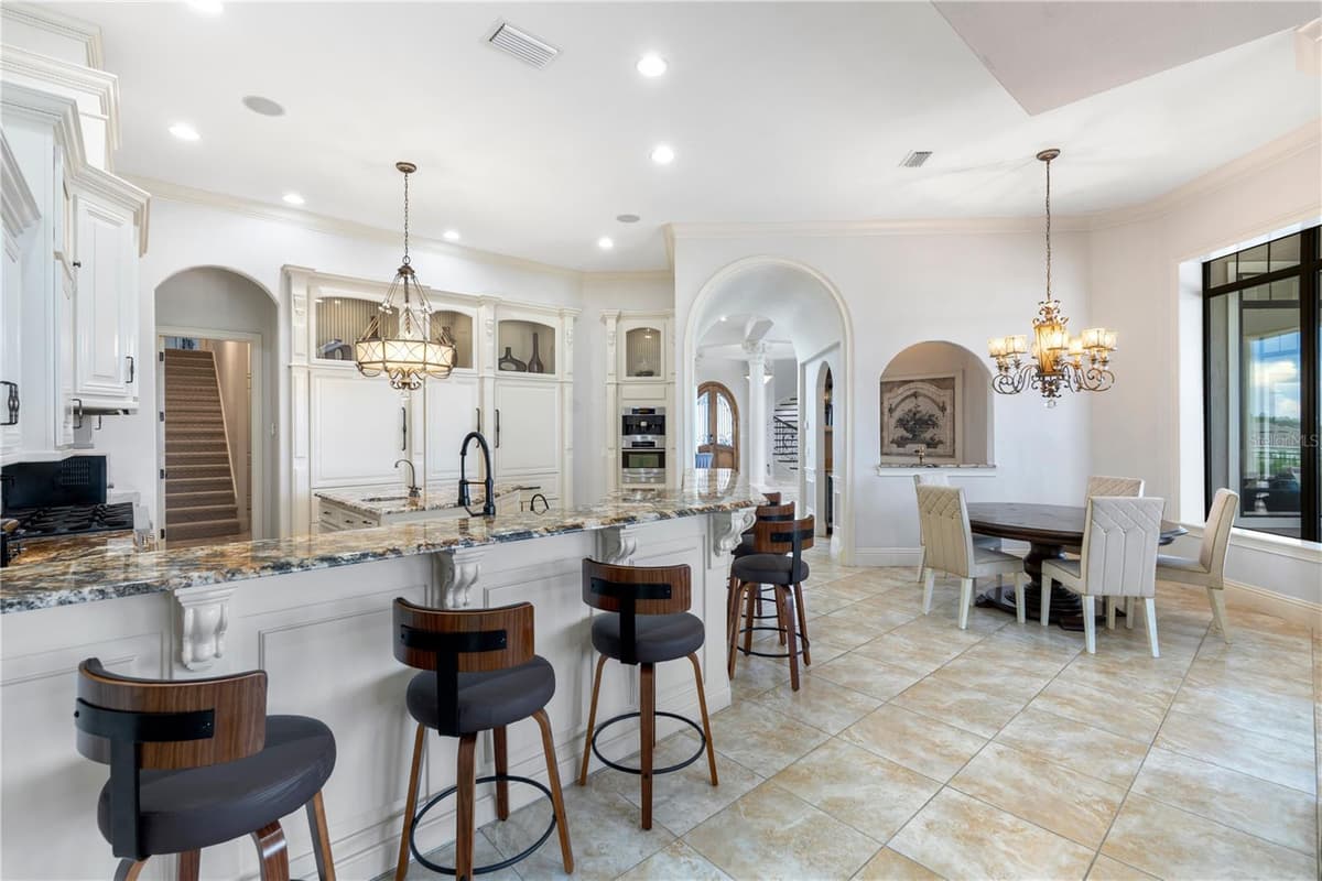 7829 PALMILLA COURT — photo 26 of 81