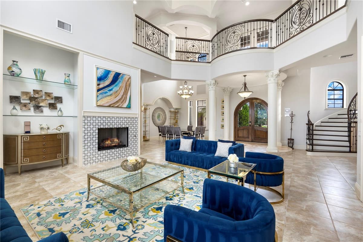 7829 PALMILLA COURT — photo 13 of 81