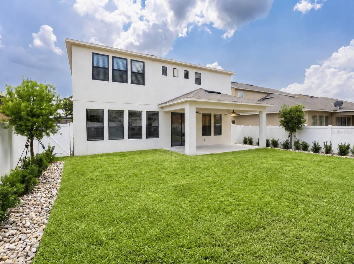 1051 WAX MYRTLE AVENUE — photo 42 of 58