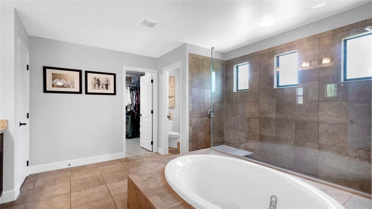 1051 WAX MYRTLE AVENUE — photo 23 of 58