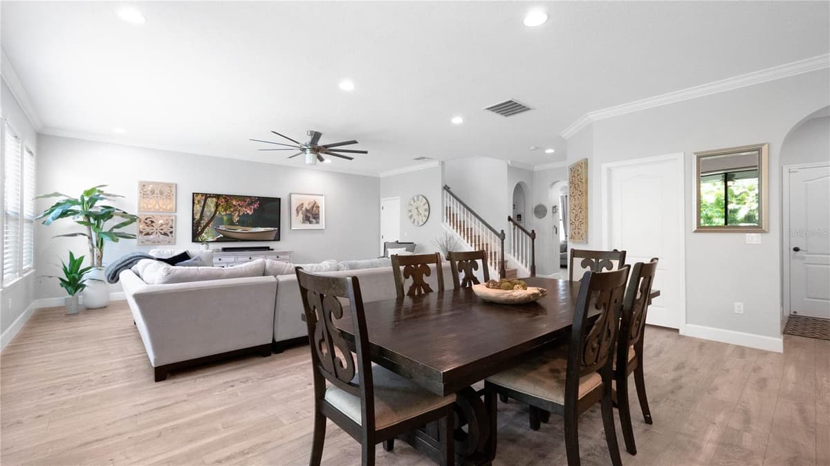 1051 WAX MYRTLE AVENUE — photo 16 of 58