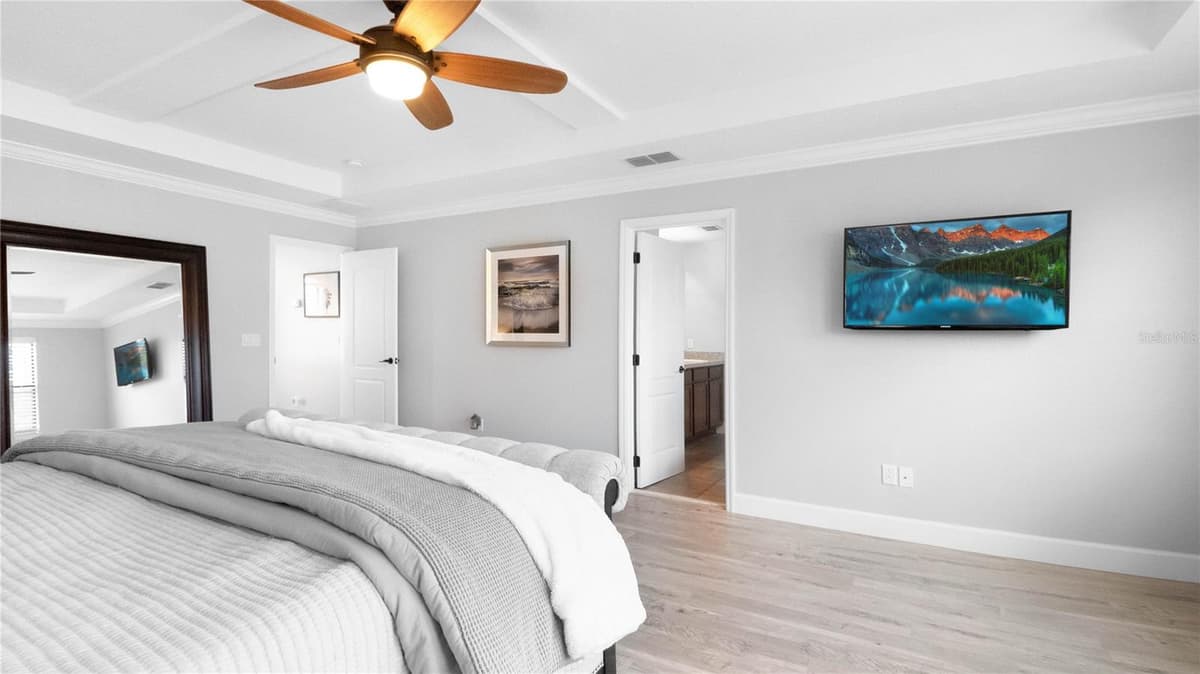 1051 WAX MYRTLE AVENUE — photo 21 of 58