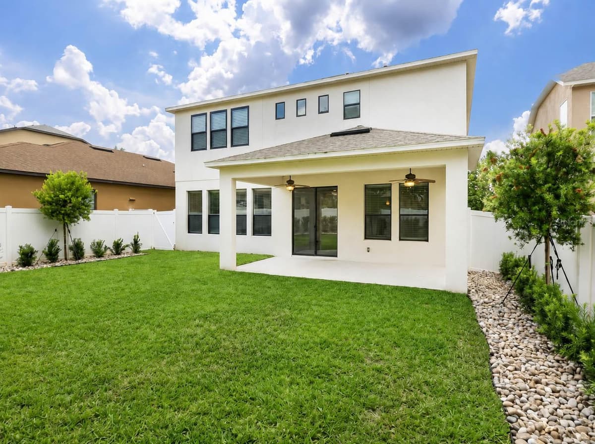 1051 WAX MYRTLE AVENUE — photo 43 of 58