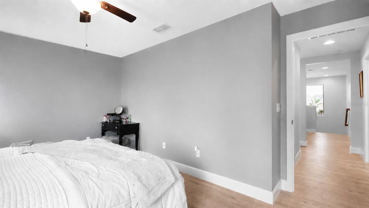 1051 WAX MYRTLE AVENUE — photo 34 of 58