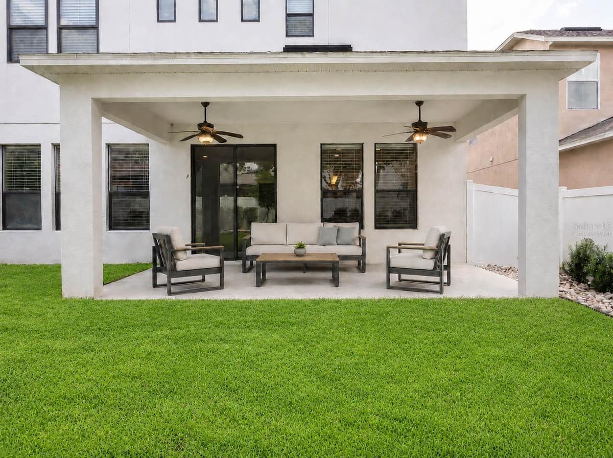 1051 WAX MYRTLE AVENUE — photo 39 of 58