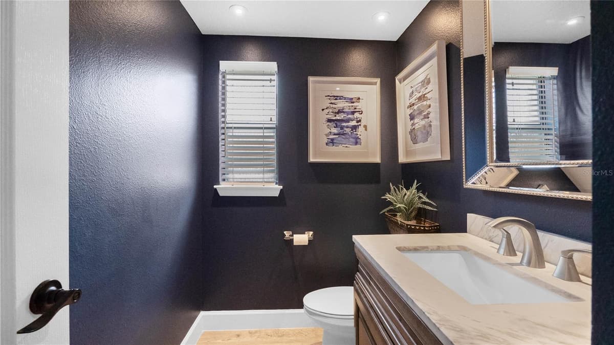 1051 WAX MYRTLE AVENUE — photo 37 of 58