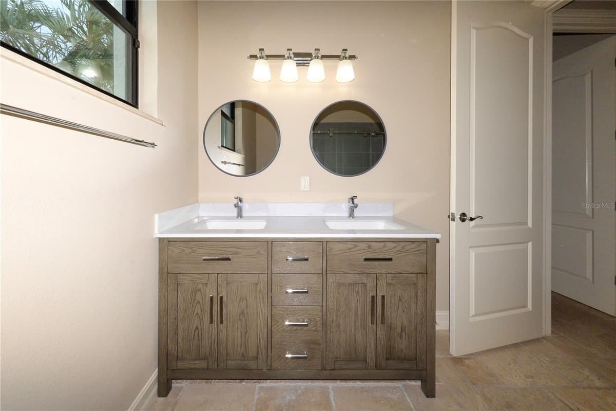 4790 HARBOR POINT COURT — photo 36 of 73