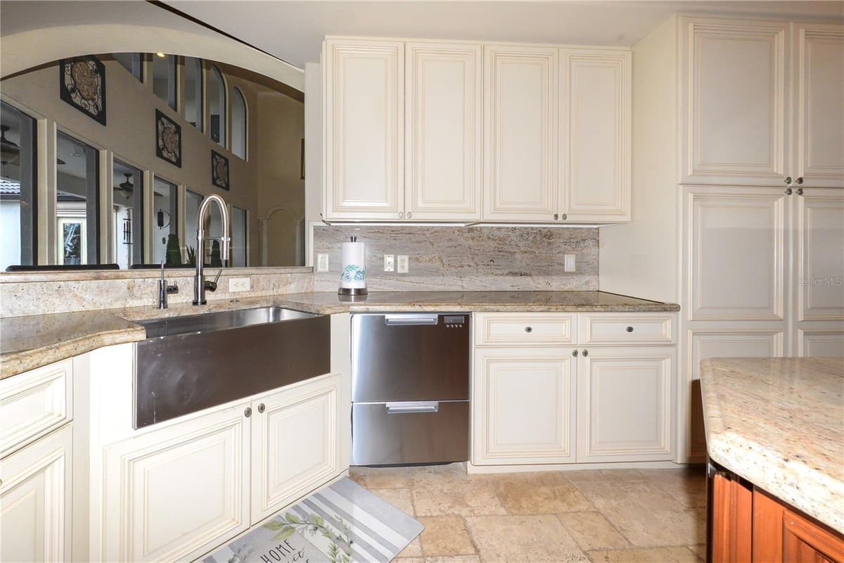 4790 HARBOR POINT COURT — photo 16 of 73