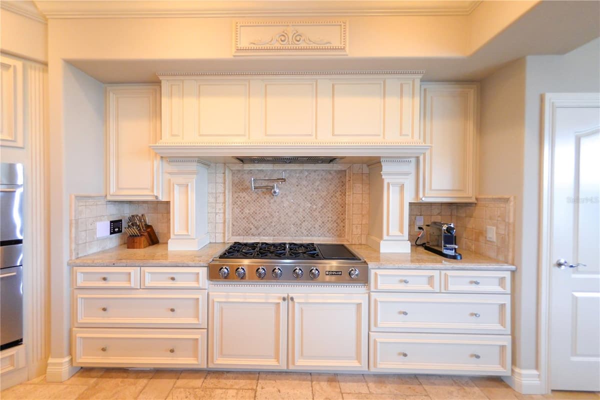 4790 HARBOR POINT COURT — photo 12 of 73