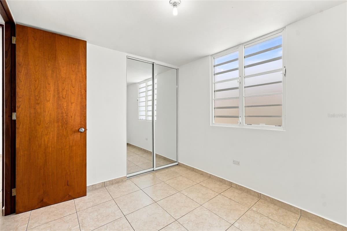 F-30 CALLE MAR EGEO — photo 11 of 19