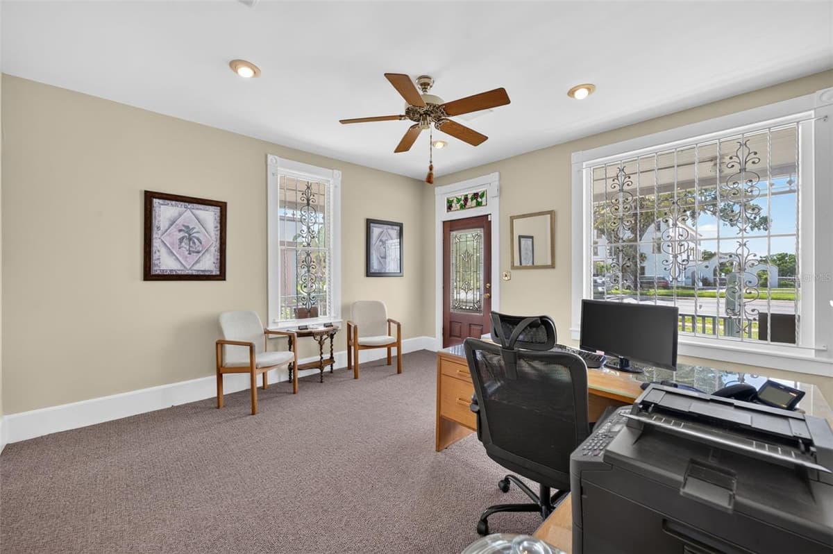 339 RIDGEWOOD AVENUE — photo 4 of 18